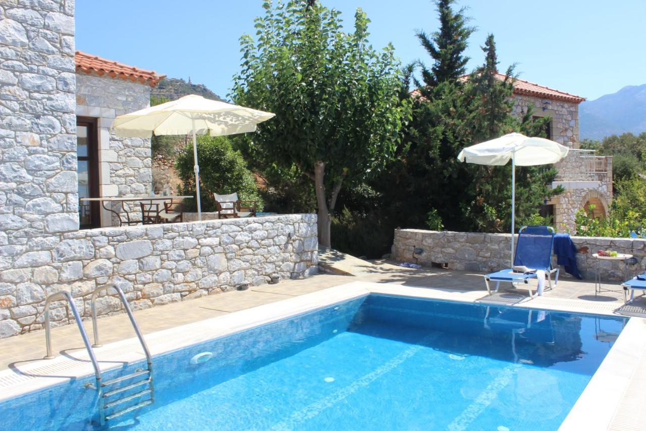 Orato Village Pirgos  Luaran gambar