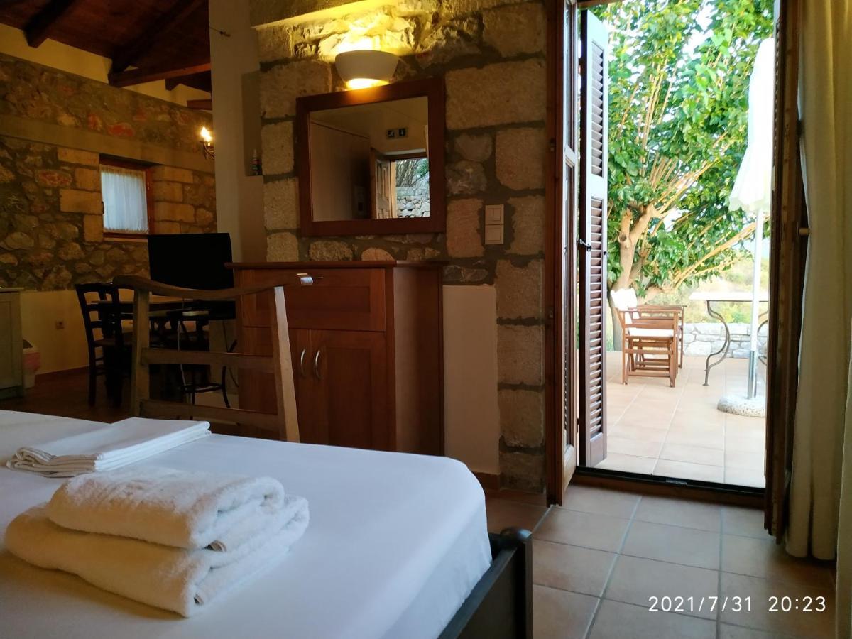 Orato Village Pirgos  Luaran gambar
