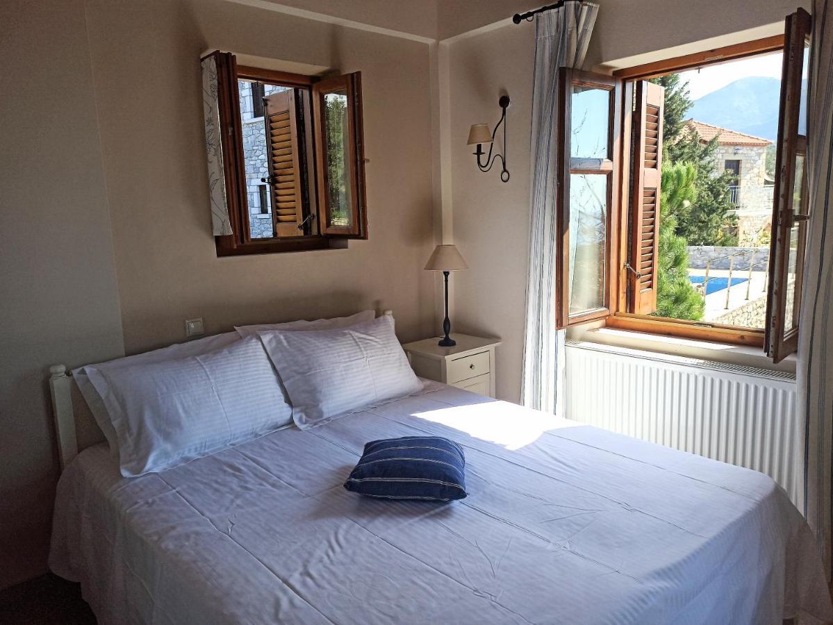 Orato Village Pirgos  Luaran gambar